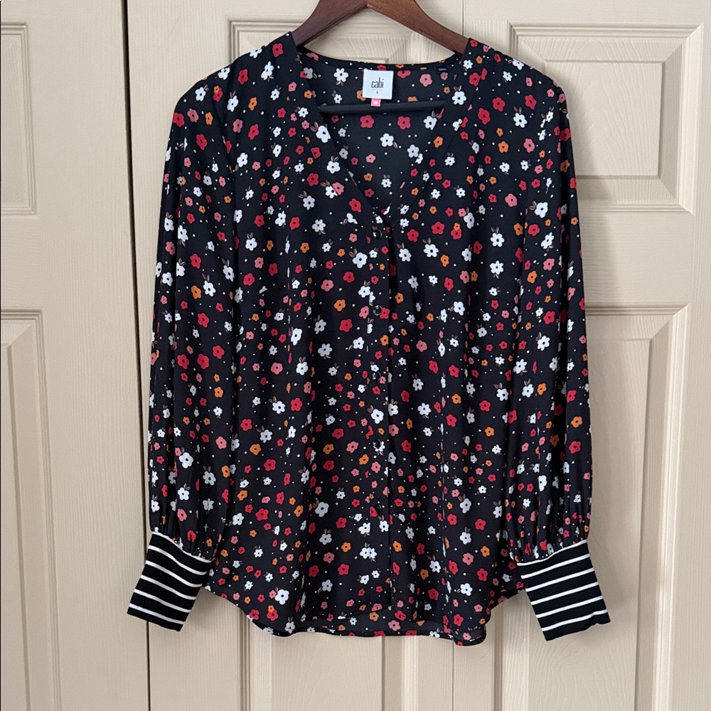 Cabi Shirt Size S Small Black Red Florals Striped Sleeves
